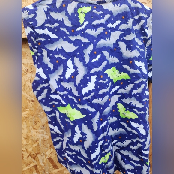 Scrub top - Picture 3 of 3